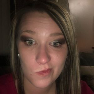 Meet your Posher, Kaleigh